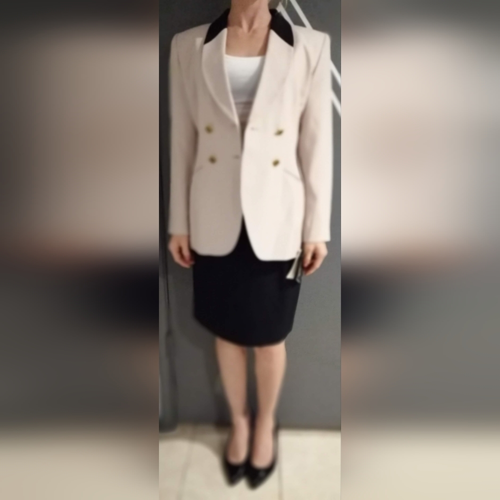 Vintage Petite Sophisticate Skirt Suit Size 0P